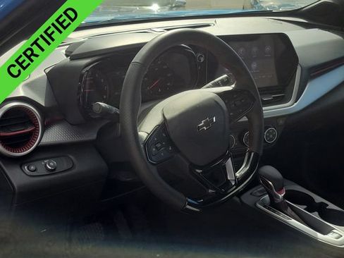 Certified 2024 Chevrolet Trax RS w/ Driver Confidence Package FWD image 7