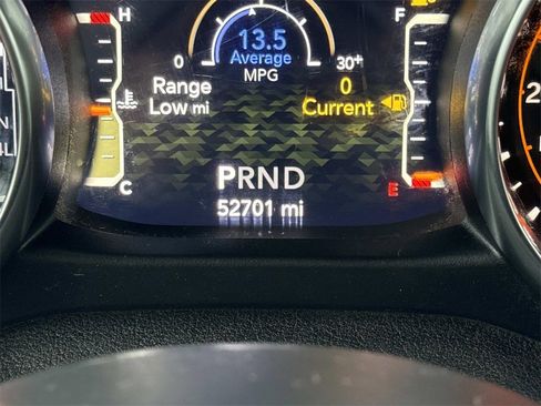 Used 2020 Jeep Wrangler Unlimited Sahara image 14