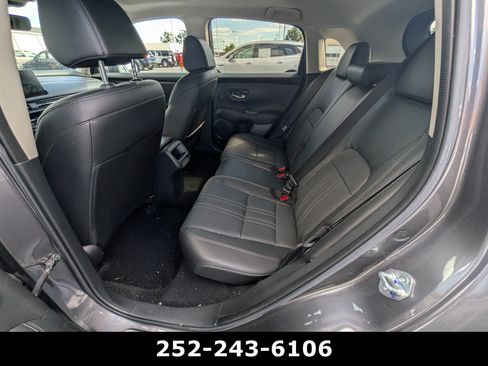 Used 2025 Honda HR-V EX-L image 11