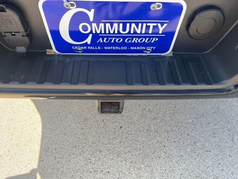 Used 2019 Chevrolet Colorado Z71 image 11