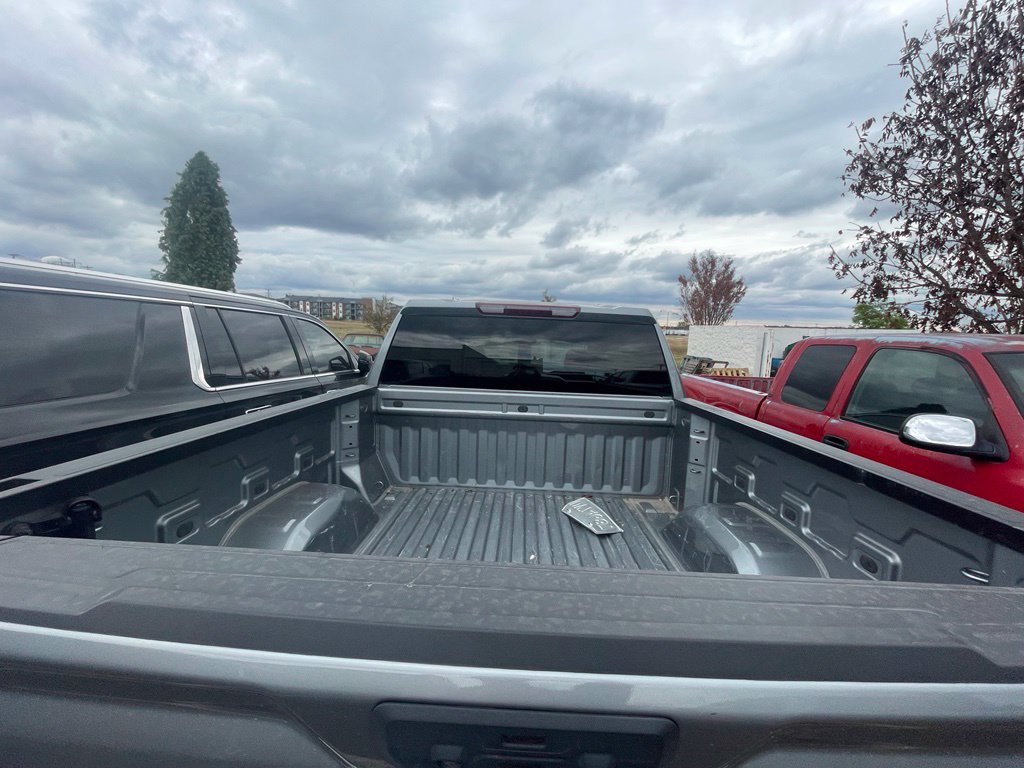 Used 2024 GMC Sierra 1500 SLT w/ SLT Premium Package AWD/4WD image 17
