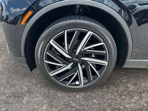 Used 2025 Lincoln Aviator Reserve w/ Equipment Group 201A AWD/4WD image 9