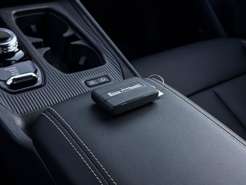 New 2026 Jeep Cherokee Limited AWD/4WD image 21
