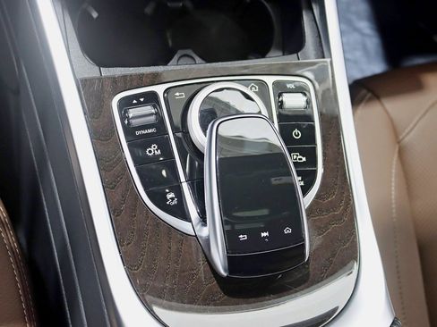 Used 2021 Mercedes-Benz G 550 image 25