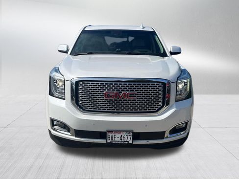 Used 2017 GMC Yukon Denali w/ Open Road Package AWD/4WD image 7