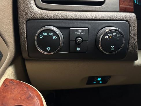 Used 2013 GMC Yukon SLT w/ SLT-2 Equipment Package image 44