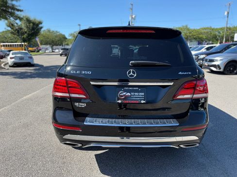 Used 2017 Mercedes-Benz GLE 350 4MATIC image 9