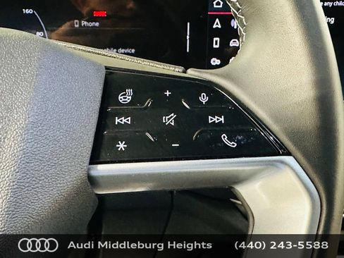 Certified 2025 Audi Q5 Premium AWD/4WD image 16