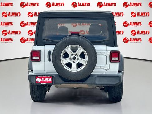 Used 2021 Jeep Wrangler Unlimited Sport AWD/4WD image 7
