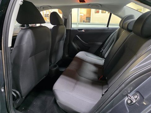 Used 2012 Volkswagen Jetta S image 19