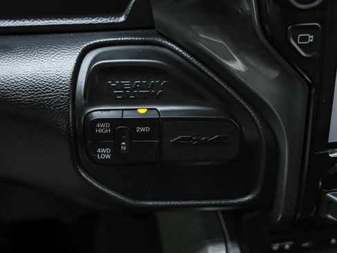 Used 2019 RAM 3500 Laramie AWD/4WD image 26