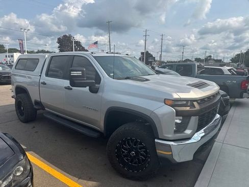 Used 2020 Chevrolet Silverado 2500 W/T w/ WT Convenience Package AWD/4WD image 3