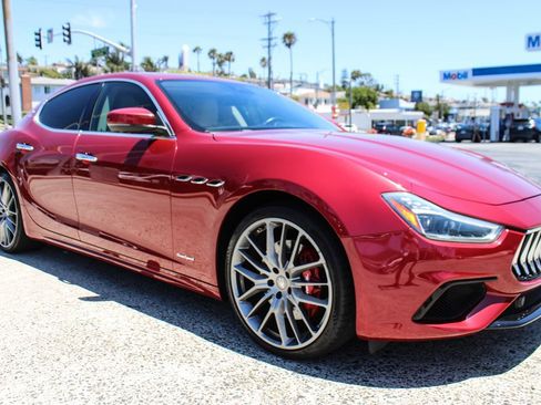 Used 2018 Maserati Ghibli S GranSport RWD image 7