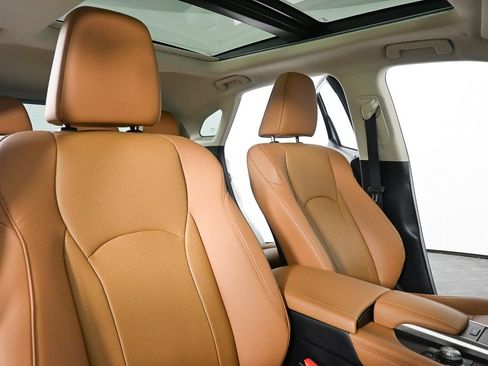 Used 2022 Lexus RX 450h AWD w/ Premium Package image 20