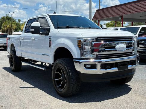 Used 2019 Ford F250 Lariat w/ Lariat Ultimate Package AWD/4WD image 8