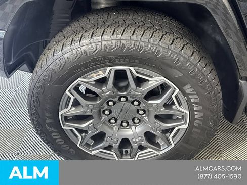 Used 2024 GMC Hummer EV 3X AWD/4WD image 20