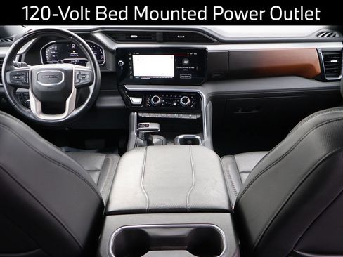 Used 2024 GMC Sierra 1500 Denali AWD/4WD image 17