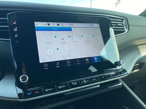 New 2025 Jeep Wagoneer Series II image 35