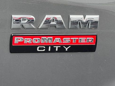Used 2019 RAM ProMaster City SLT w/ Popular Equipment Group FWD image 2