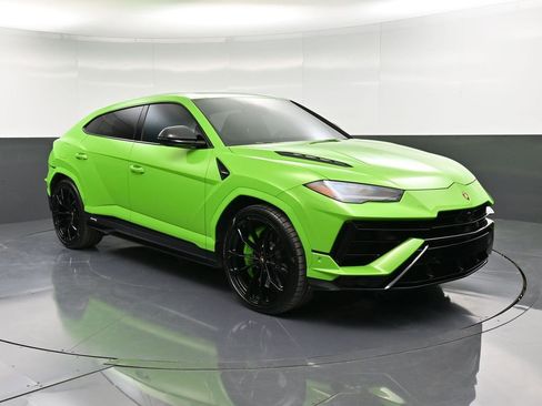 Used 2024 Lamborghini Urus S image 10