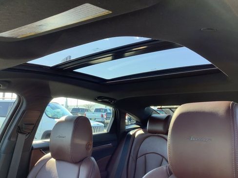 Used 2018 Buick LaCrosse Avenir w/ Driver Confidence Package #2 image 20