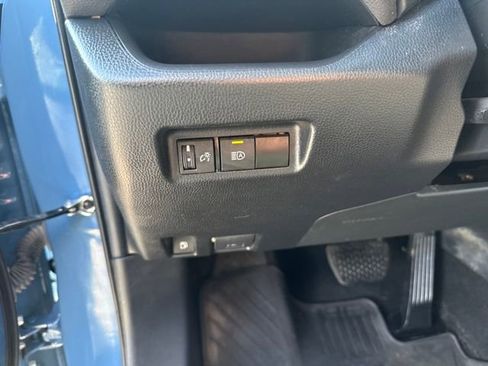 Used 2023 Toyota RAV4 AWD Hybrid image 15