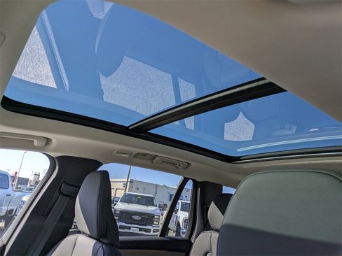 New 2026 Volvo XC90 B5 Core image 19