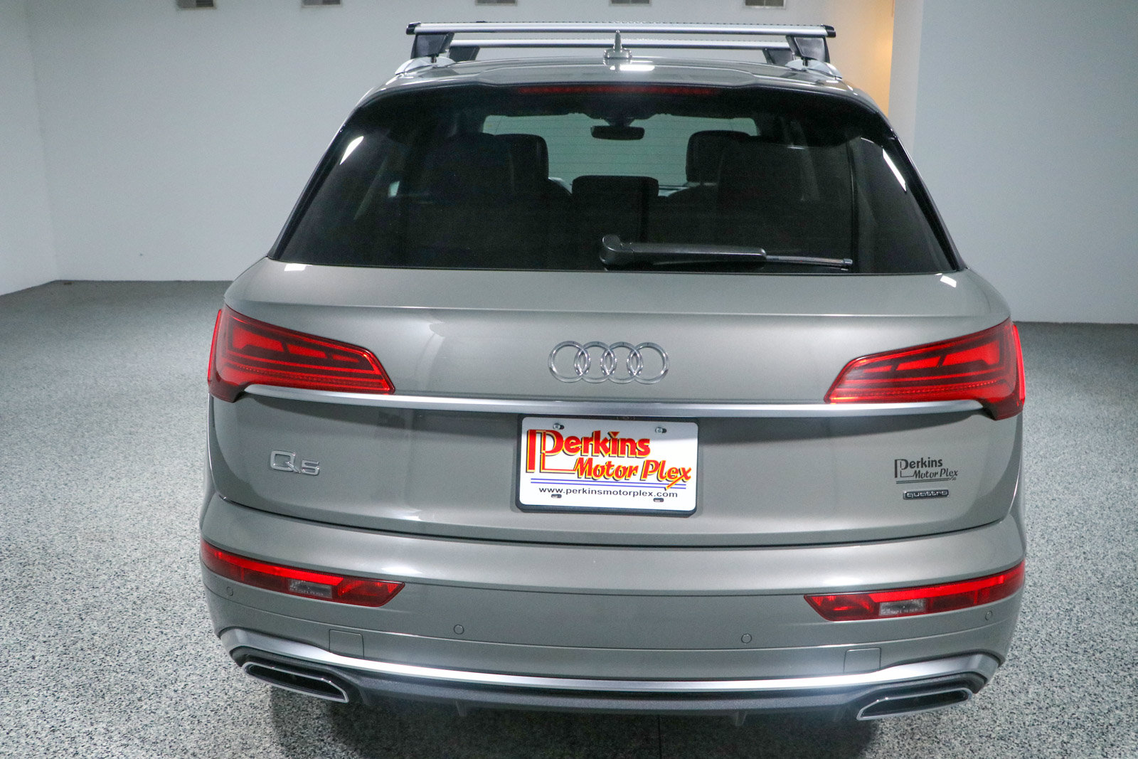 Used 2023 Audi Q5 2.0T Premium Plus w/ Premium Plus Package AWD/4WD image 8