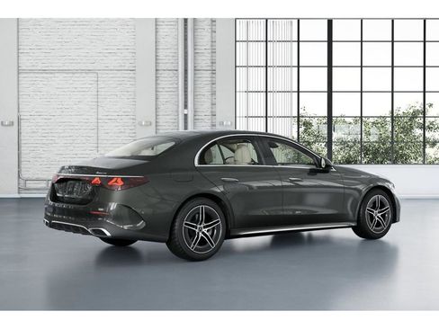 New 2026 Mercedes-Benz E 350 4MATIC Sedan image 20