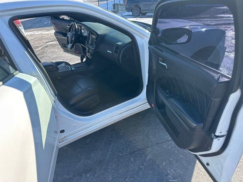 Used 2014 Dodge Charger R/T image 33