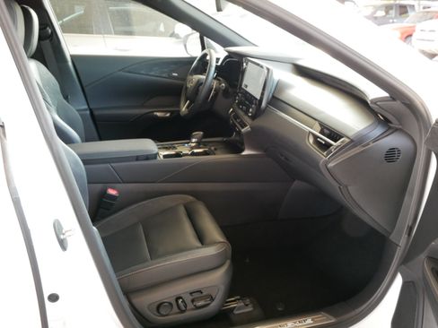 Certified 2025 Lexus RX 350 AWD/4WD image 10
