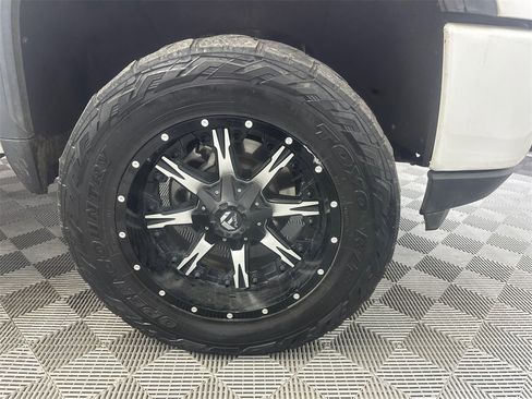 Used 2020 GMC Sierra 2500 Denali w/ Denali Ultimate Package image 14