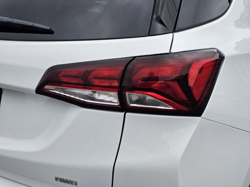 Used 2023 Chevrolet Equinox LS image 57