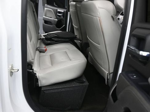 Used 2016 Chevrolet Silverado 1500 Custom w/ Custom Convenience Package RWD image 17