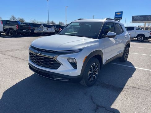 New 2026 Chevrolet TrailBlazer ACTIV w/ Convenience Package FWD image 7