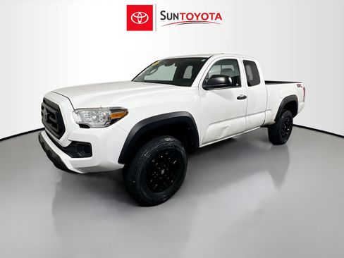 Used 2022 Toyota Tacoma SR w/ SX Package image 9