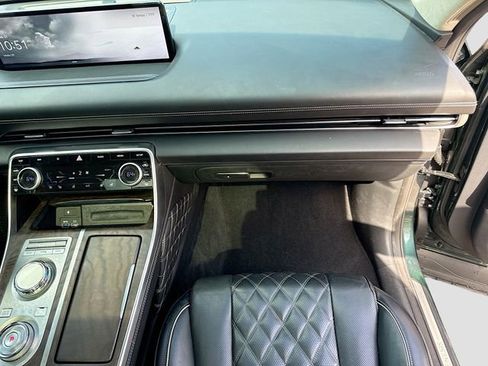 Used 2023 Genesis GV80 3.5T w/ Prestige Package AWD/4WD image 17