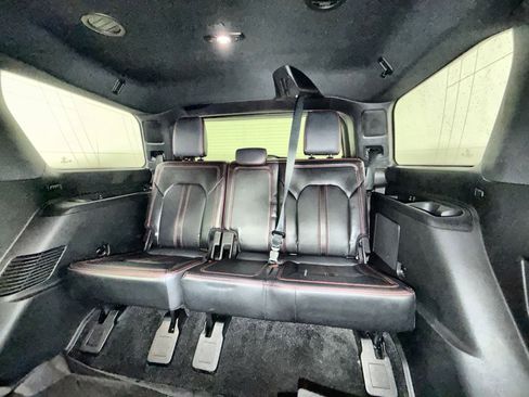 Used 2019 Ford Expedition Limited w/ Equipment Group 303A image 26