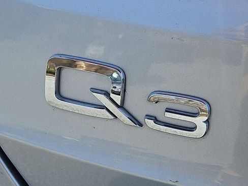 Used 2020 Audi Q3 2.0T Premium w/ Convenience Package image 39