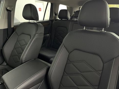 New 2026 Volkswagen Atlas SE image 13