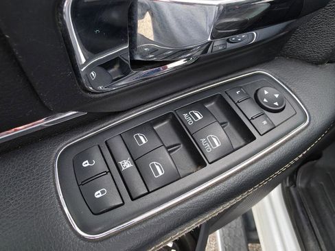 Used 2014 RAM 2500 Laramie w/ Cold Weather Group AWD/4WD image 24