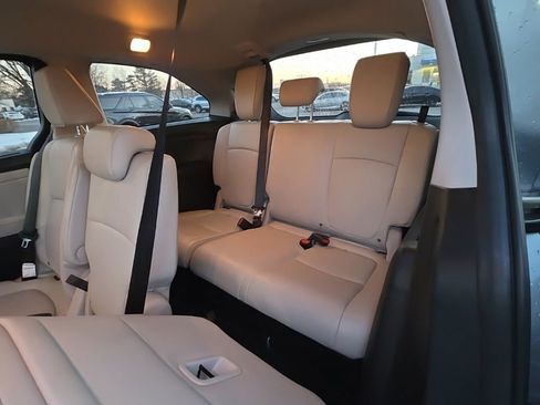 Used 2025 Honda Odyssey EX-L image 24