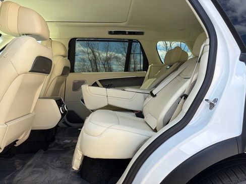 New 2026 Land Rover Range Rover SV AWD/4WD image 13