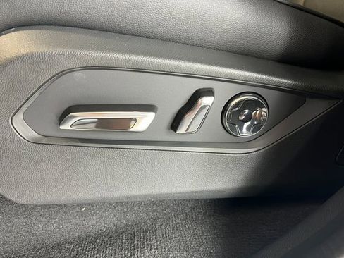 New 2026 Acura MDX SH-AWD image 15