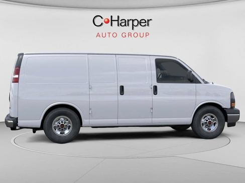 New 2026 GMC Savana 2500 w/ Driver Convenience Package RWD image 4