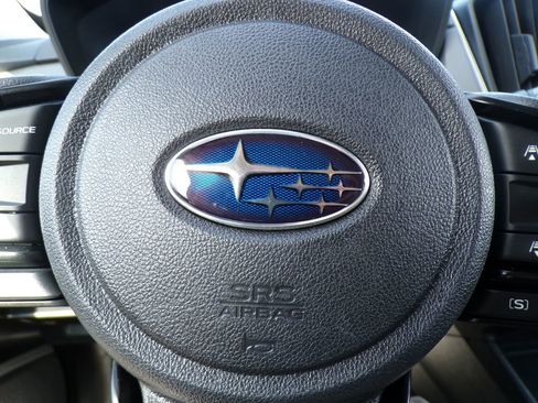 Used 2024 Subaru Crosstrek 2.0i Premium image 24