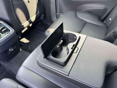 Used 2016 Volvo XC90 T6 Momentum AWD/4WD image 15