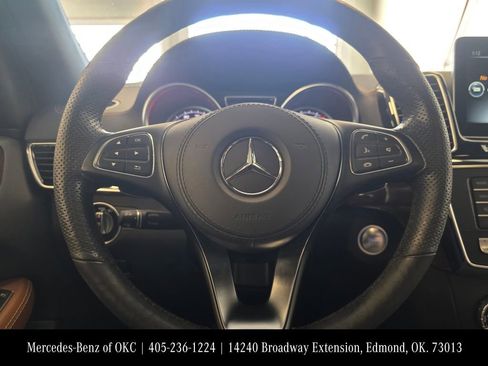 Used 2017 Mercedes-Benz GLS 450 4MATIC image 10