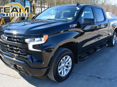 Used 2022 Chevrolet Silverado 1500 RST image 1