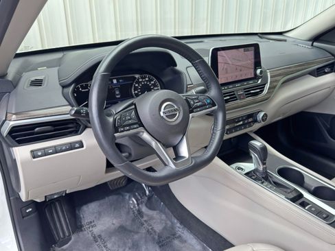 Used 2019 Nissan Altima 2.5 SL AWD/4WD image 13